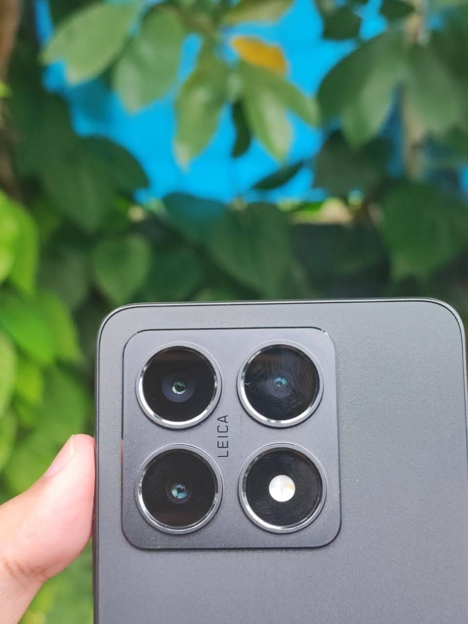 Xiaomi 14T
شاومي 14T  
ذاكرة 256/12GB نظافه 💯، مع كامل الملحقات كارتونة وشاحن 67W.  
السعر 375 ألف وبيه مجال 
العنوان: بغداد الشعب


**إذا كنت صاحب هذا الإعلان وتريد حذفه لأي سبب، رجاءا أرسل رسالة إلى الدعم الفني**