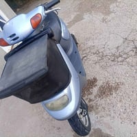 دراجه للبيع نضيفه 550 وبيه مجال موبايل 07812139280