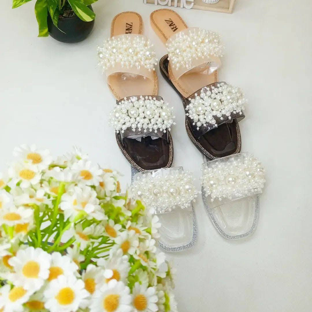 مساء الخير زبائنا الكرام الطيبين
توفر سليبر شفاف قياس ٣٧-٤١
السعر ٧ الاف للحجز مراسله الصفحه
او واتساب ***********
توصيل جميع محافظات العراق ٣ الاف
توصيل بسمايه الف دينار فقططط
