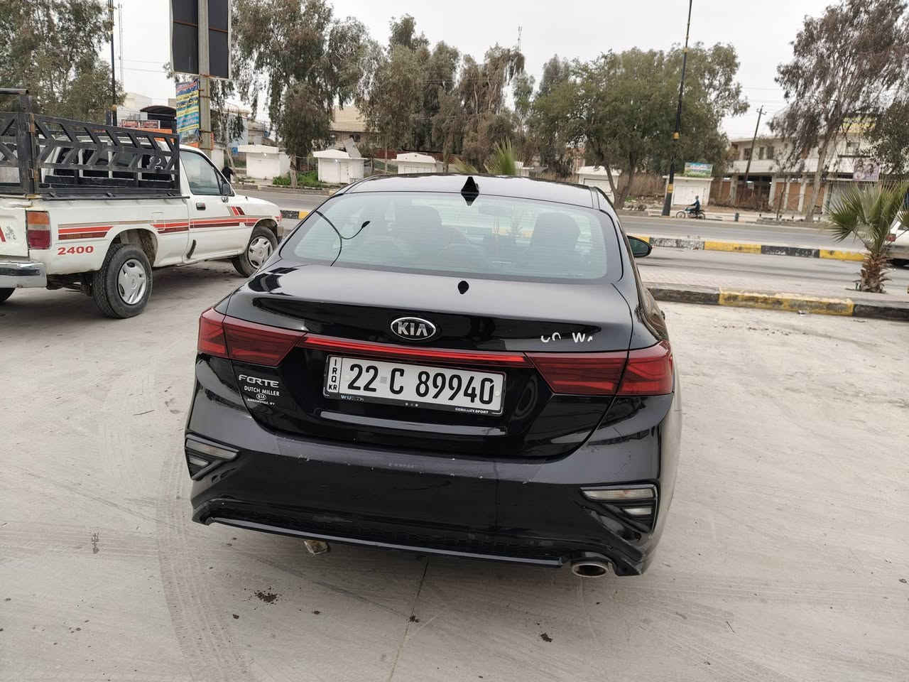 كيا فورتي
🖐🏻⬅️وارد أمريكي🇦🇲 

🖐🏻⬅️موديل2021🙋🏻‍♂️

🖐🏻⬅️مواصفات نصف فول💯 

🖐🏻⬅️رقم اربيل مسطره👍 

🖐🏻⬅️بيها كابون بانزين⛽ 

🖐🏻⬅️محرك➕كير شرط🔥 

🖐🏻⬅️الضرر موضح بل سونار 🌌

🖐🏻⬅️شرط التحويل🤝 
مكان السيارة  الموصل
🚦السعر137 وبها مجال
***********
