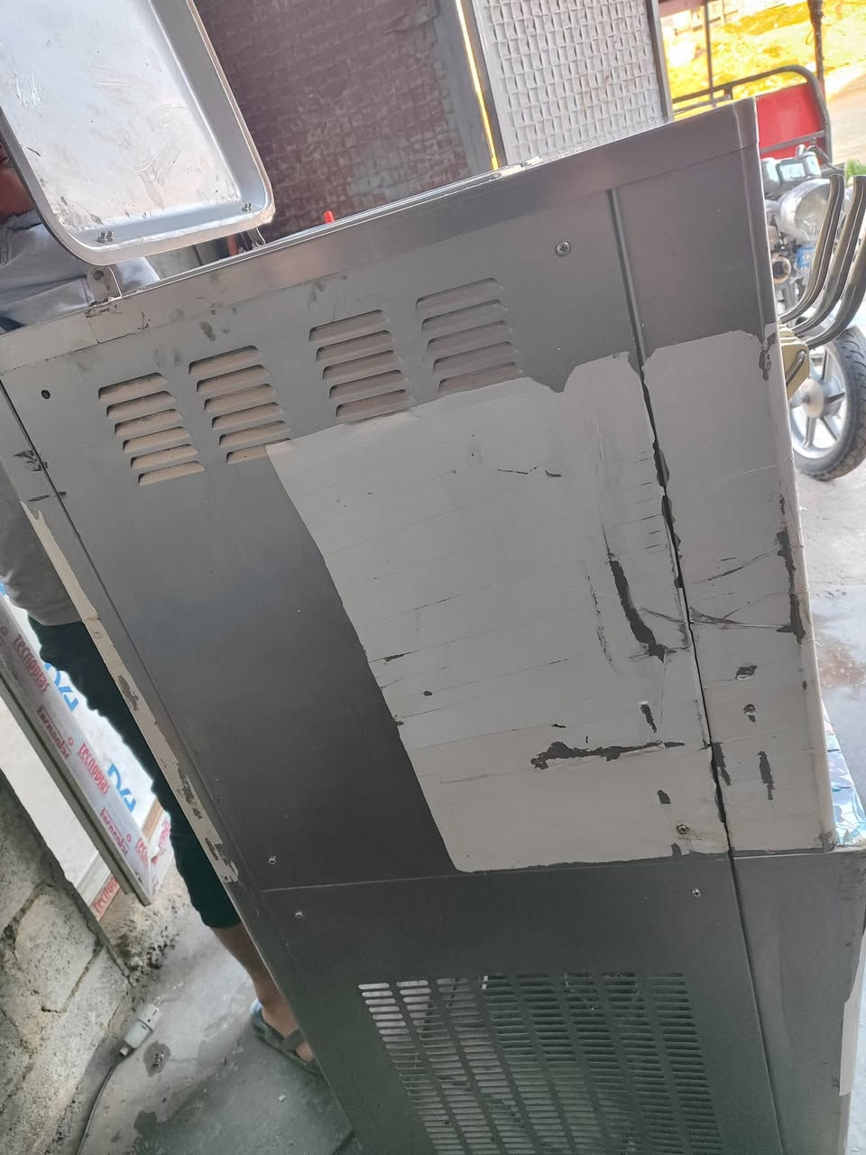 جیازی دۆدرمەی دوو حەوز بەشەرتی ئیشکردن و بەستن بە سعرێکی گونجاو
***********
