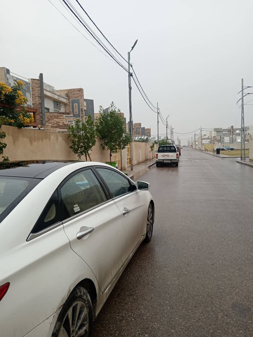 السلام عليكم
دار للبيع طابقين مع جميع الأثاث 
مجمع السلام السكني كربلاء المقدسة قرب المستشفى التركي ٢٠٠ متر المرحلة الرابعة موقع حلو بين حديقتين و قرب الجامع
الدار طابقين وليس طابق ونص
بيه اضافات وتغييرات
يحتوي علي
٣ غرف نوم وصالتين في كل طابق صالةكبيرة
٤ مجاميع صحية اجلكم الله من ( شرقي+ غربي+ حمامات )
مجموعة صحية اضافية في الطابق الثاني ( غربي+ حمام )وصالة في الطابق الثاني .
كراج مع قمرية وحديقة واستقبال ومطبخ
4 تانكيات ماء مع سخانات عدد 2 لكل طابق سخان .

السعر الكلي 180مع طلب الشركة والاثاث 

مطلوب للشركة 30التسديد الشهري 450 بالشهر

تفاصيل اكثر اتصال او مراسلة واتساب علي الرقم ***********
