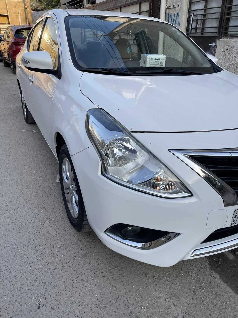 السلام عليكم للبيع نيسان صني 2023 مكفوله من صبغ والضربه ماشيه 36 حقيقي مواصفاتها : محرك 1500 يدات نيكل شاشه كامره تحكم ستيرين 4 جام كهرباء تبريد قطعتين السياره جاهزه وماناقصه اي شي السعر 124 وبي مجال للستفسار الاتصال ***********
