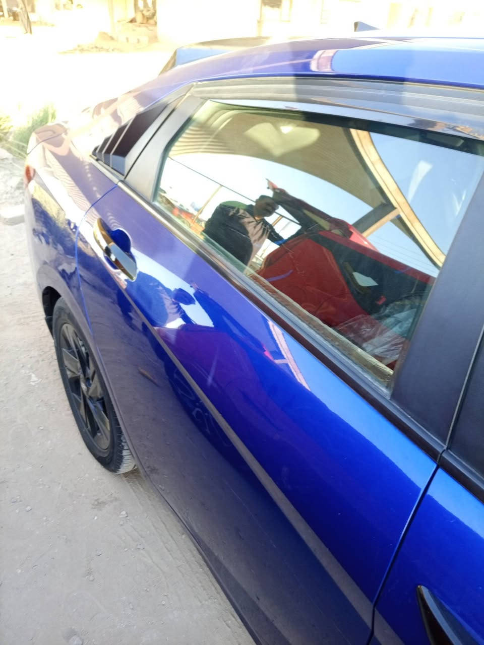 السلام عليكم شباب النتره لبيع موديل 22 مرقمه بغداد بسمي نكليزي موصفات نص فول بصمه شاشه رادار مكينه 2000 دوش بدون أرباك ماشيه 62441الف حقيقي سياره جاهزه متصرف عليه صور حادث بل منشور بدون صبغ بدون بارد وصبغ وتبديل فقط دعاميه جايبله امريكيه نفس لون سعر 155 وبيه مجال لشراي مكان بابل  الرقم ***********  سياره بعد احلى من صور بجم كبس
