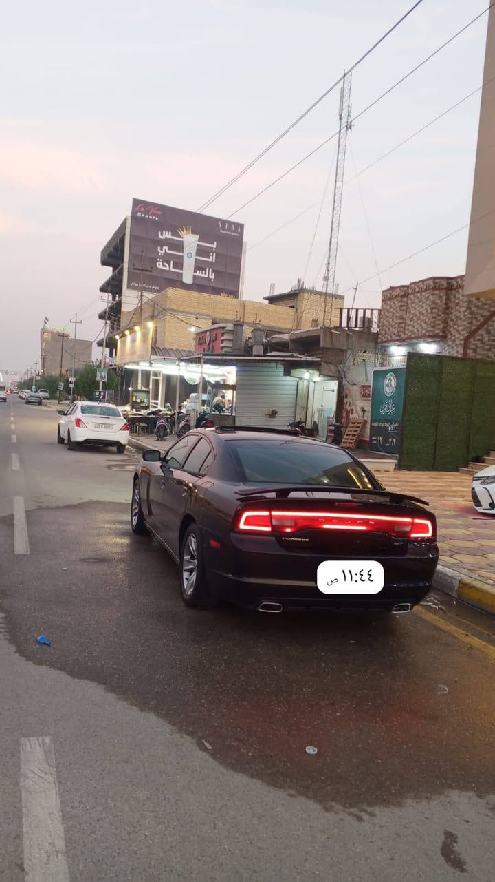 جارجر SXT 2014
فول مواصفات وارد كندي عداد 260
لون اسود 
سلايد روف
كير طيارة
غرفة عسلي جلد تدفئة بالكشن امامي+خلفي
شفتات ستيرن 
شاشة كبيرة 
كير ومحرك بحالة ممتازة
الحدادية 70‎%‎
السيارة حادثها جاملغ بدون ايرباك وفحص السونار هو يحكم 
رقم اربيل باسمي 
تحويل ثاني يوم 
السيارة استخدام شخصي صارلها اكثر من 5 سنوات عندي ما مشتغلة خط 
عداد المسافة 171 ميل قابل للزيادة

السعر 160 قابل للتفاوض
التواصل فقط على الرقم ***********
غير متواجد عالفيسبوك
مكان السيارة - السماوة
