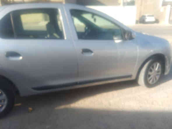 السلام عليكم
رينو سمبل موديل 23
بدون رقم 
استيراد 
فرنسي بدون حادث عدا طعجات زيرو
ماشيه 60000 كم تقريباً 
بدون رقم 82 ورقه 
مكانها بغداد البلديات قرب الشقق الفلسطينية 
ر***********
