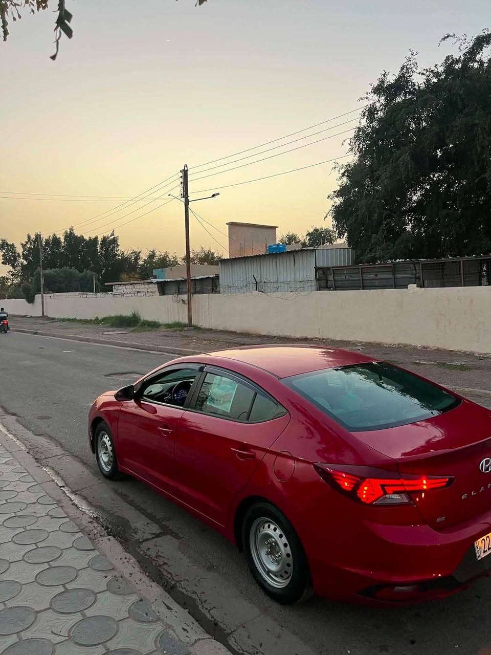 للبيع فقط هونداي النترا 2019 باسمي رقم اربيل دولي هزه بعدلها 6 اشهر سياره جديدة مناقصها شي حادثها موضح بالسونار كير مكينه مكفولات مكينه 2000 دوش
صدر امامي خلفي جديد منضومه لايت زنون السيارة
مكانها بغداد الزعفرانية
السعر 124 وبيها مجال بسيط حك الجية
***********
