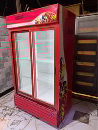 ثلاجات عرض • شغالات • البصرة