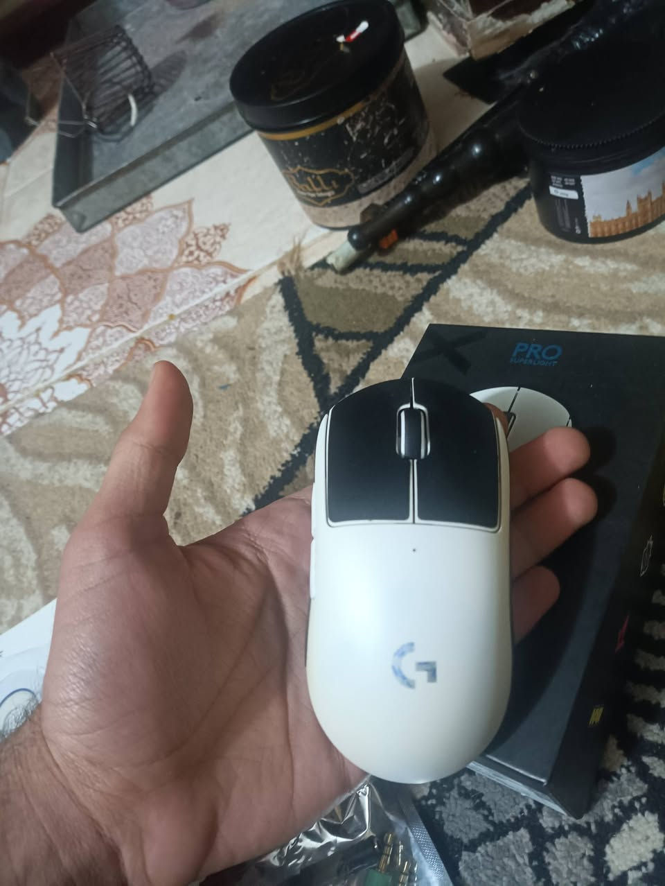 Logitech pro superlight gaming mouse
DPI:100 - 25.600
MAX ACCELERATION 40 G²
Max speed 400 iPS²
USB report rate 1000 Hz (1ms)
Weight 63g 
Price :25.000 Dinar


**إذا كنت صاحب هذا الإعلان وتريد حذفه لأي سبب، رجاءا أرسل رسالة إلى الدعم الفني**