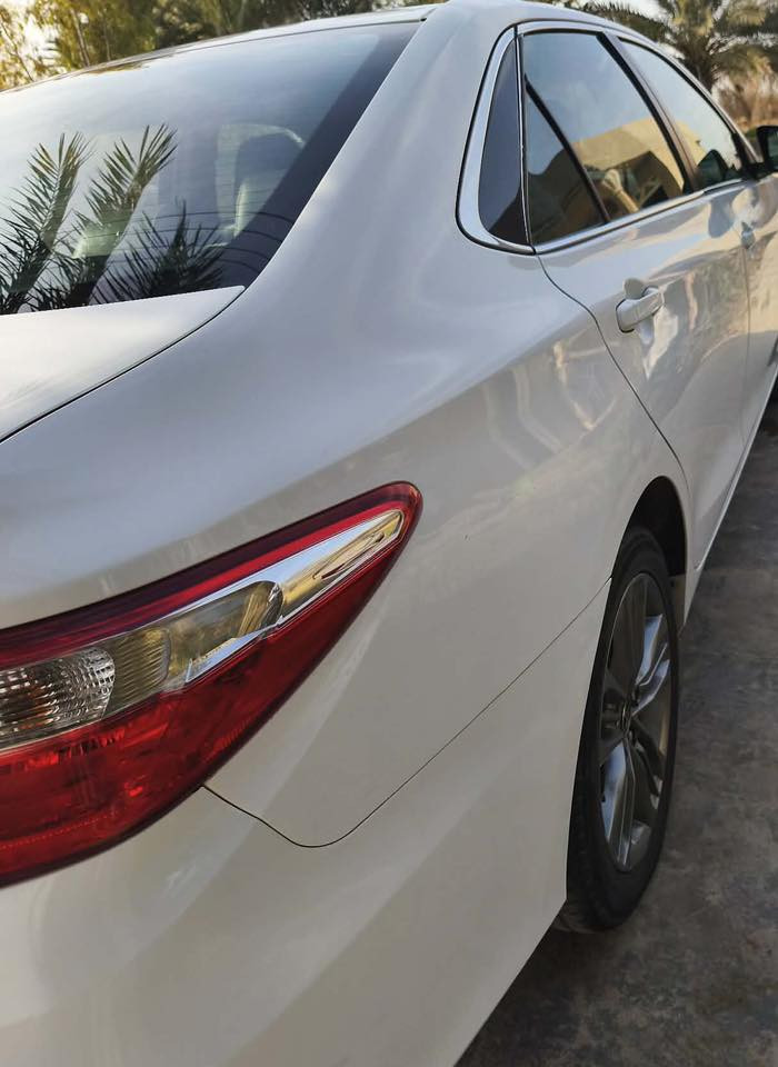 السلام وعليكم
كامري ٢٠١٧ وارد امريكي 
مواصفات se
صور الضرر والسونار مرفوقات بالمنشور 
 رقم وسنوية وهزه كله جديد 
السيارة ماناقصها اي شي 
السعر ١٦٢$ وبيها مجال 
مكاني ديالى بعقوبة 
اتصال +واتساب 
***********
