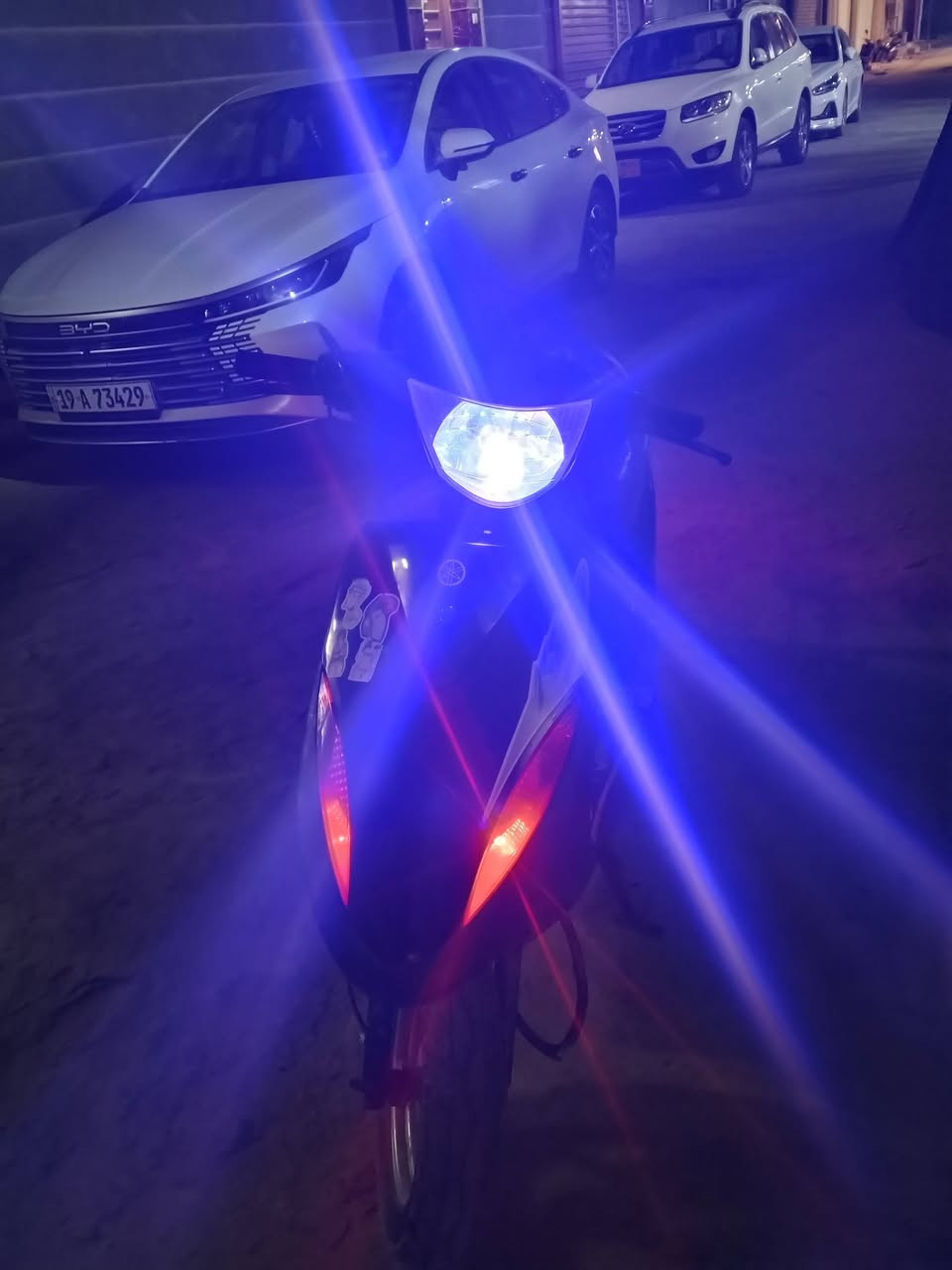 بحاله الوكاله صارلها -3 اشهر من نازلة من الرمبه بلادية ما مفتوحه ابد ملح المكينه بعده بيها كفاله من الطول ل الطول كلشي مختم نعومه السعر 850 وبيها مجال حك الجية مكاني كربلاء حي النواب ‏‪***********‬‏
