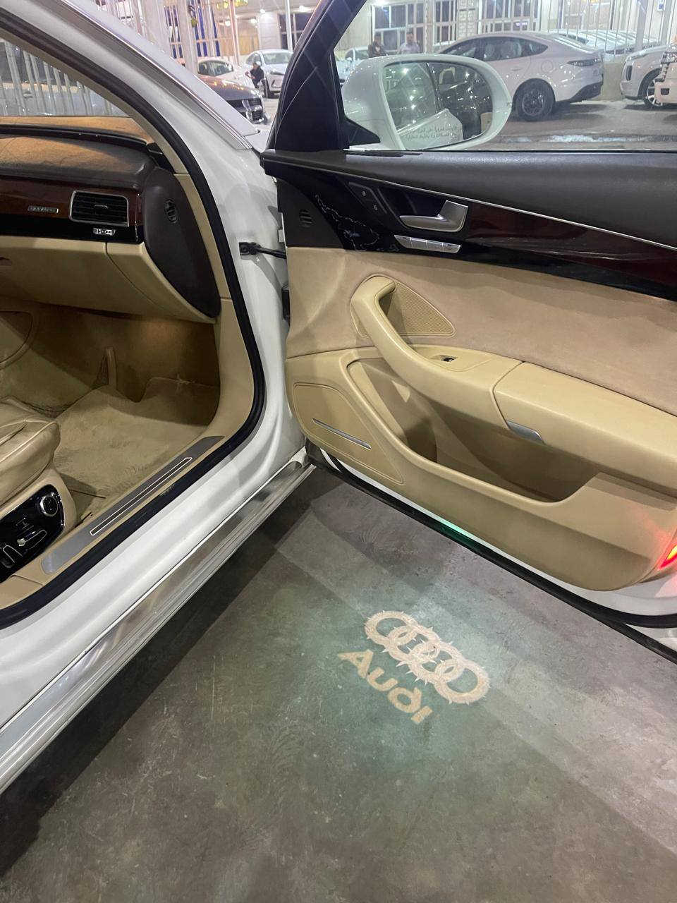 السلام عليكم
اودي موديل 2013
A8
 فول مواصفات 1/1
ابواب شفط
بردات خلفية بلادي
كشنات مساج
جوبلسات
تدفئة كشنات وتبريد
بيه هواي مواصفات
 والسعر 145$وبيه مجال
مراوس هم ترهم
العنوان بغداد المحمودية

للتواصل واتساب ***********
***********
***********
