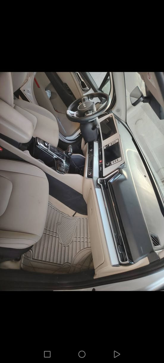 بيع أو مراوس... سبورتج موديل24.. خليجي.. رقم بغداد الجديد.. . فول مواصفات ماعدا البانروما... تشغيل عن بعد.. مانع انزلاق.. حساسات خلفيه واماميه.. كراسي كهرباء.. كراسي تدفئه.. مقود تدفئه.. شفتات.. وبعد مواصفات.. ماشيه 25 ألف حقيقي.. كفاله عامه من صبغ وبارد وتبديل وكير و محرك و كهربائيات وشخط ***********... وبالخير على اللي تصير من نصيبه
