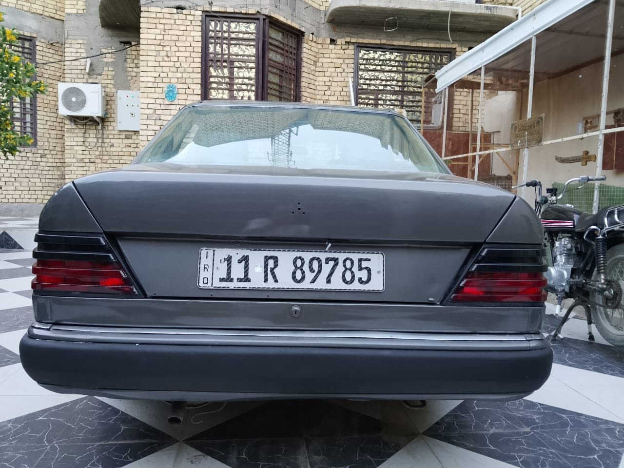 دب للبيع موديل 87رقم بغداد دولي بسم الوالد السياره محوره بطه حداديه جديده شرط صبغ درجه اولا شرط الماني مكفوله من الضربه والاخياس قواعد بلاد السعر 57مكانه الناصريه للاستفسار أكثر اتصل على الارقام 
***********

‭0776 270 9323‬

