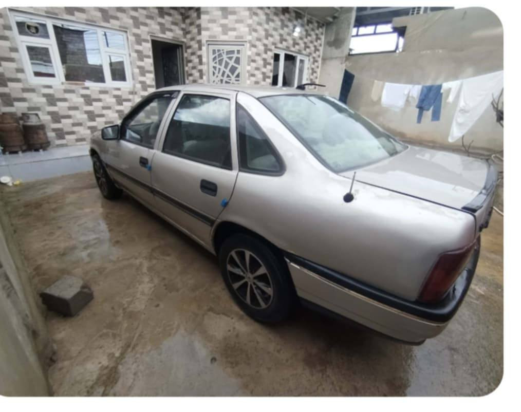 سلام عليكم فكترا حجم 18 موديل 92 سياره حلوه قاعده رقم نينوى الماني شرطه تحويل سيارهرسياره سياره مرتبه قاعده حلوه نظيفه لون سلفر حلو يعني اللون السلفر حلو سياره السعر 38 وبيها مجال السياره عنوان موصل الرشيديه سياره مال جناي يعني ويلكم جير عادي قفل مركزي رقم نينوى يعني سياره حلوه جاهزه مال جناي السعر 38 وبيها مجال***********
