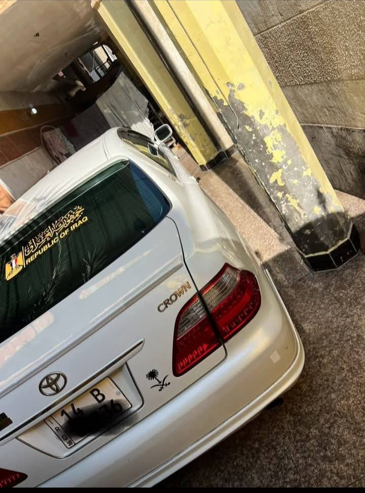 الهم صلي على محمد وآل محمد 🧿
سلام عليكم شاهينه كراون موديل 2007🧧
ابيضّ صدفي مزاد اصولي ✅
بصره إنكليزي B
داخله بشهر 5
فتحه ✅
كفاله عامه ما عده أربع صابيع بارد بلدواسه بليابان مال رصيف وشبر صبغ بلچاملغ  خلفي بدون ضربه اثر جراد فقط 
سبير مانازل 🛞
دكمتين
تبريد قطعتين
كرستال اصل 
شاصي 82 المرغوب ✅ 
ماشيه 102 چانت 97 حقيقي ✅
كشنات كهربائيه اربعه 
كير ومكينه شحم ♻️
مثبت سرعه 
مشط اكرز يسره بلاد بلچيس قبل 5ايام من شديته 
6بصمات 🔰
بصمه رصاصي 🎴
منضومه تبريد كامله ثلج❄️
منضومه زنون 
اشاير لد اكرز ⚜️

مضخم 🔊
كراسي مخمل بيجي 
ويل رصاصي چيس 
جام اربعه OTOA شرط ويه البصمه يصعدن وينزلن
كامره خلفيه 💮
لايتات ويه سكان متحرك 
حساسات امامي خلفي 
هيتر جامات امامي وخلفي 🪞
تخم تاير جديد 
باتري بلكارتون 📦
دواسات عسلي 
دشبول أمارات فوك وجوه دشبول بلچيس 🈚️
سعر /150$وبيه مجال لطيبين 
عنوان /بصره أبي الخصيب 
رقم/***********
