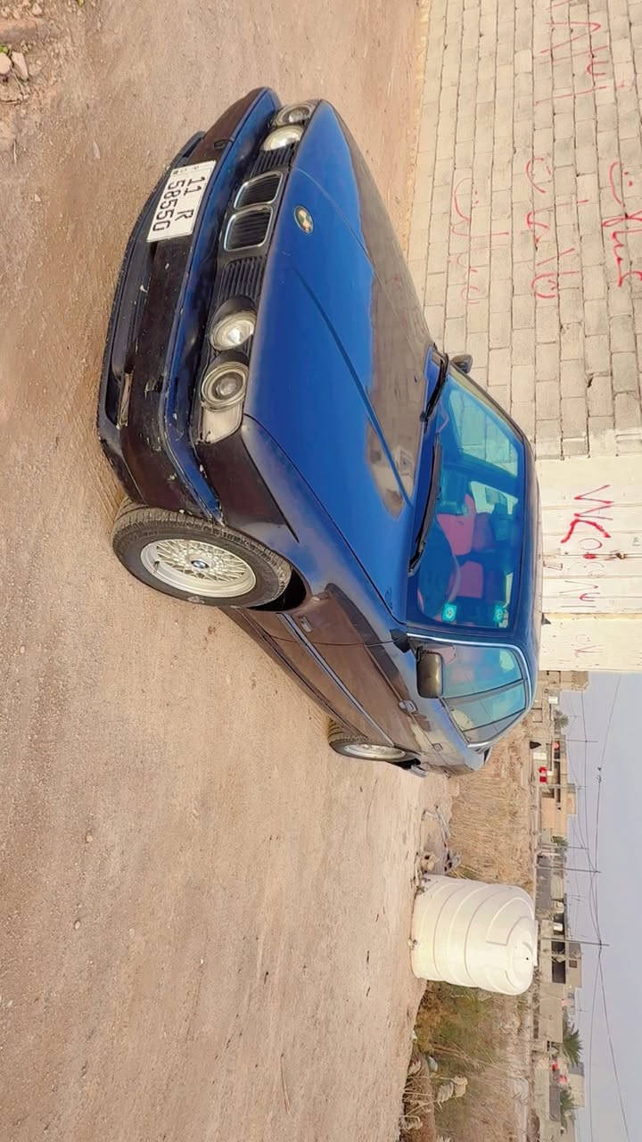 بي ام 1990 رقم بغداد مكينه 3500مفتوح رقم بغداد باسمي السياره السعر 55
***********
