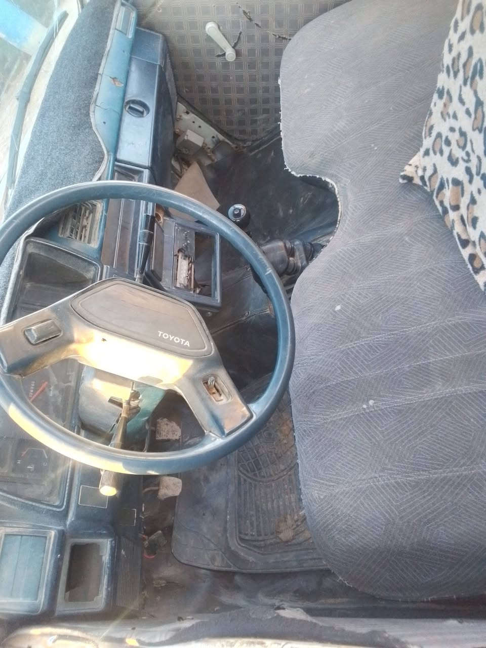 للبيع بيكم موديل 88 مكفوله من مكينه وكير وشاصي مكفولات من الضربه والصبغ السعر 33ورقه العنوان ذي قار ت***********
