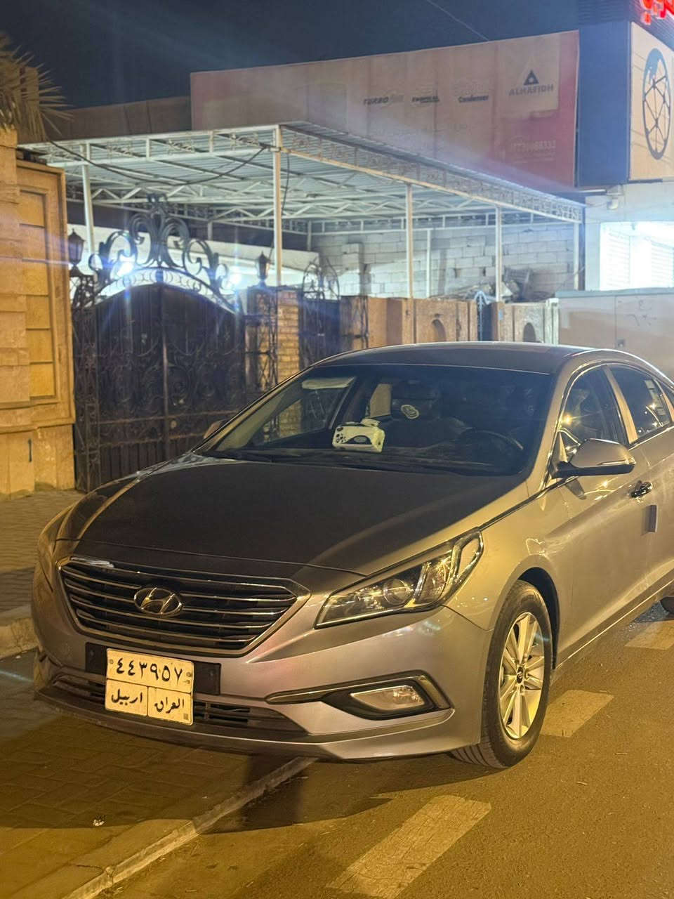 سلام عليكم
سوناتة مديل 2017واردكوري ماشية 98 قابل الزيادة
كفالة عامة عدة بارد جاملق المامي حسبت شبر وحار جوة قبق البانزين فقط باقي كفالة مكينة كير حدادية كلة كفالة مكان بصرة الجزاثر السعر 135 ورقة ***********
