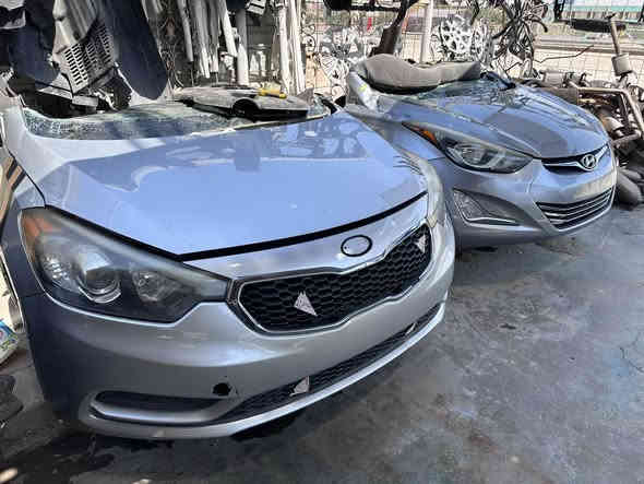 بفضل الله وصلت حاوية قطع غيار كوري متنوعة بموديلات مختلفة وتوفرت جميع قطع السيارات وسبير وفلينة عدة الطوارئ جديدة غير مستعملة وباسعار تنافسية.
كما وتتوفر ويل كبات كورية باشكال وانواع مختلفة.
السيارات المتوفرة :
🔶فورتي
🔶 النترا مضلع
🔶 النترا مقدس
🔶 سوناتا مضلع 
🔶 سوناتا مقدس
🔶 سورنتو
🔶 سنتافيا 
🔶 اكسنت  
🔶 اوبتما

العنوان :  بغداد - المشتل - مقابل محطة وقود المشتل

للتواصل من ساعة ٨ ص الى ساعة ٥ مساءا 
***********
***********
