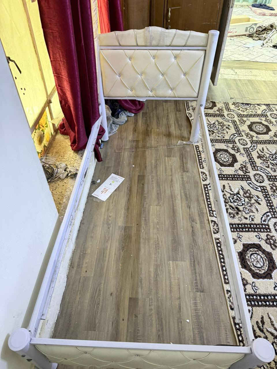السلام عليكم عيني موجود اغراض بيت كامل الاستفسار الاتصال على الرقم ‪+964 783 835 0706‬

