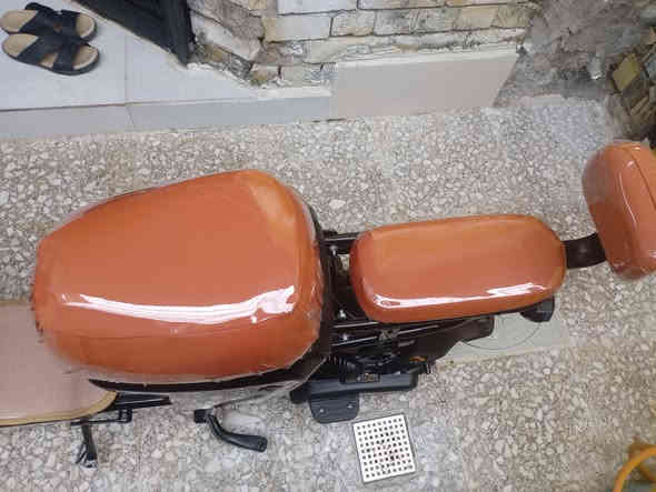 السلام عليكم ار9 صار شهر من اشتريته من الشركه كفاله عامه+
دوشمه جلد مشمشي +دوسه السعر550وبيه مجال قليل بغداد حي العامل متواجد واتساب ***********
