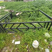 نيسان • ٤ سلندر • أربيل