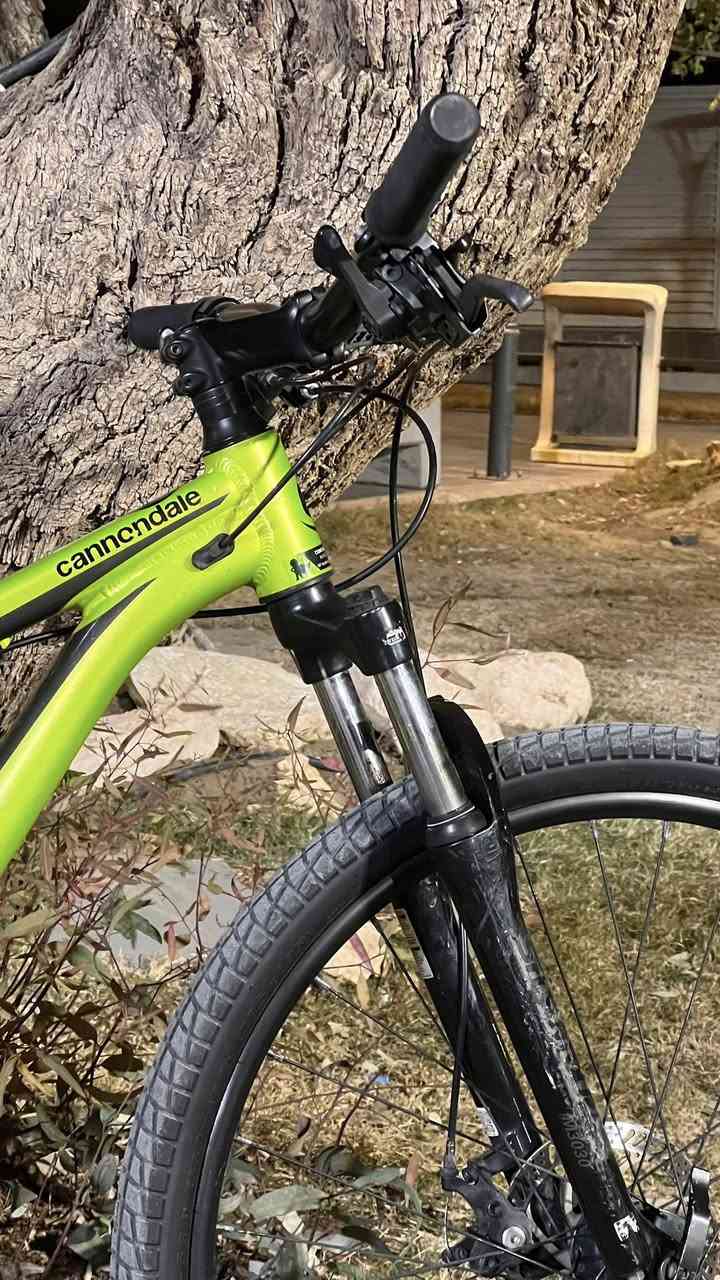 Canonndale trail 8 2020 للبيع
الدراجة نضيفة وكلشي موضح بالصور 

سستم شيمانو تورني ٣*٧ كامل

قياس ٢٧.٥ 

السعر ٣٠٠ الف 

مكان الدراجة بغداد


**إذا كنت صاحب هذا الإعلان وتريد حذفه لأي سبب، رجاءا أرسل رسالة إلى الدعم الفني**