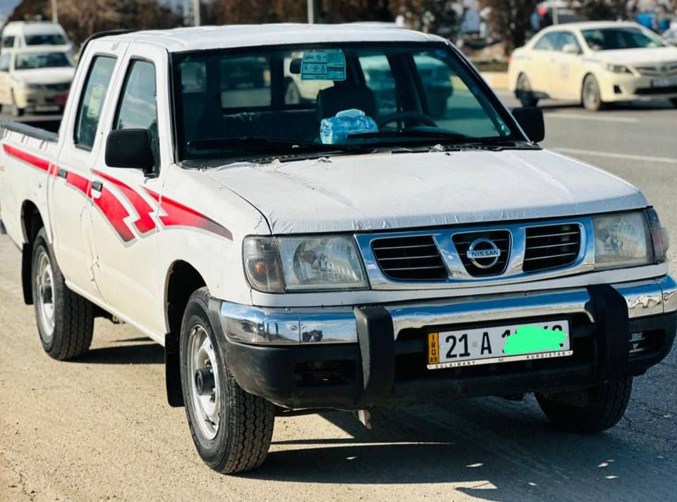 نیسان پیکئاپ 2001 
تەبریدو پاوەر مەکینە کابلێتەری
 ڕەقەمی سلێمانی تازەکراوەتەوا تا 2031
 غرامەی تیانیە بە ناوی خۆمانەوەیە 
بەشەری تەحیول و غرامە
 سەیارەکە نمونەیە لە جوانی
 بێ داعوم لێدراو 

سعر : لە کۆمێنت داوای بکە ڕاستەوخۆ بۆت دێت 🤖 

گێرو مەکینەی بەشەرت
 تنوتۆڵە تەقەو ڕەقەی نیە بێمەسرەفە

ژمارەی خاوەنەکەی 
*********** 
ناونیشان سلێمانی سەیارەکە عەسکەری بووە
