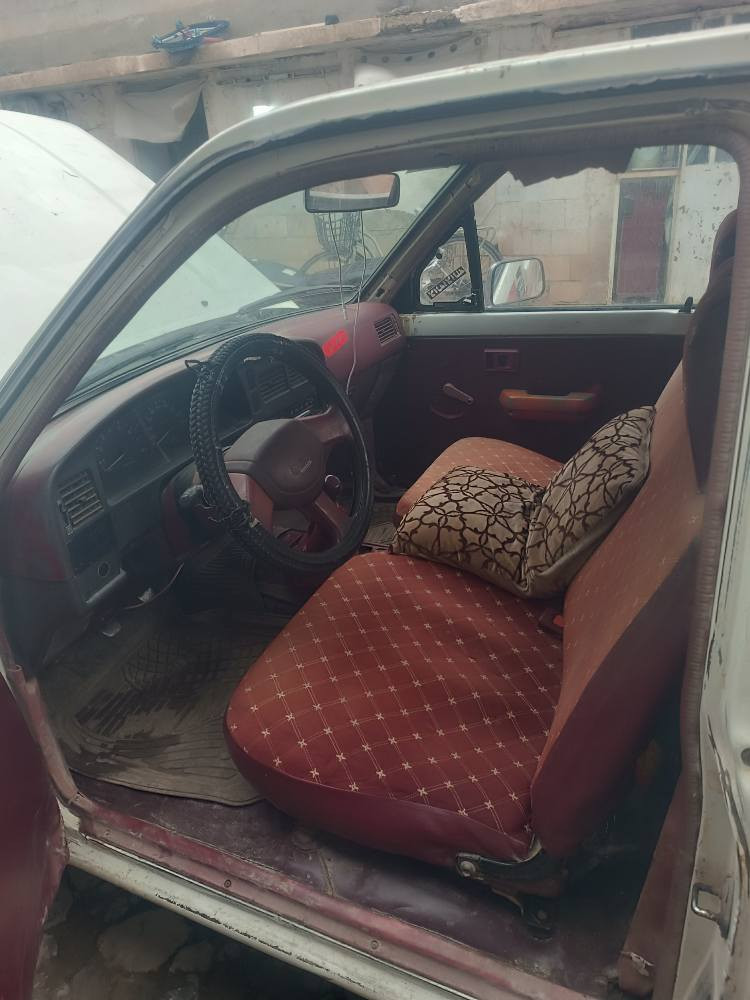 السلام عليكم ورحمة الله 
بيكم تيوتا 
تك قماره للبيع
دشبول احمر 
تدفئه شغاله 
صدر جديد 
تايرات جدد 

رقم صلاح الدين دولي 
سنويه 2030
موديل 91
محرك شرط 
 گير شرط 
اكسل شرط 
صبغ بلادي  
بيه نواعم 
العنوان كركوك 
رقم الهاتف ***********
