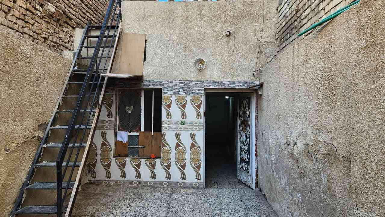 السلام عليكم نص قطعة شرك ٧٢متر داخل فرع قطاع ٤٧ قرب مدرسة الحمدانية (السعر ٨٨)
***********
