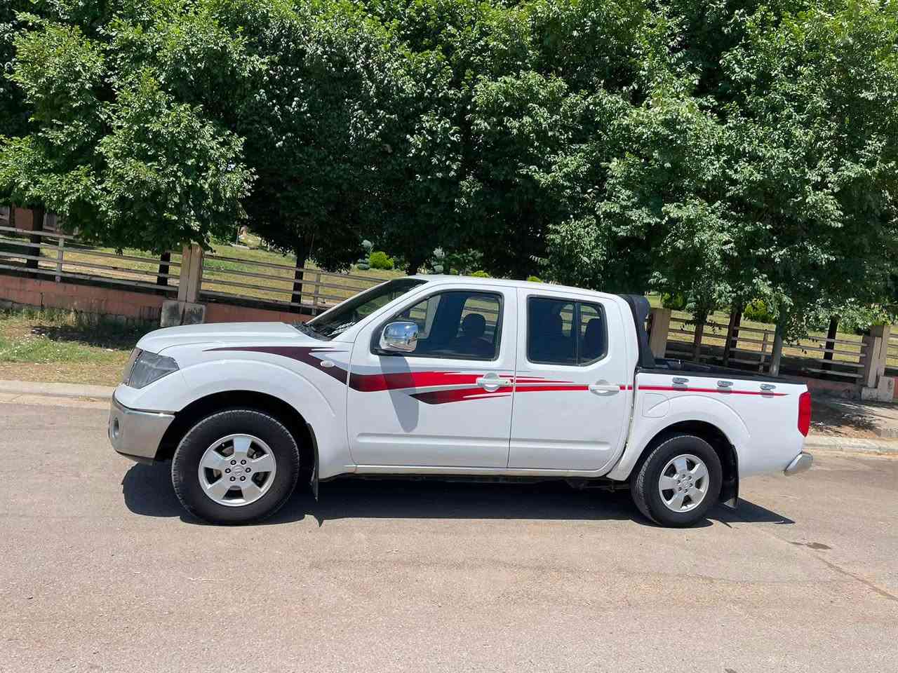 ناڤارا ٢٠٠٩ 
مەکینە نە کراوە
گیرومەکینەو اکسل بە شەرت
بیبۆیاغ
مالی دۆست
تەنها بستیکی حەرەبانە بۆیاغ
تەنها ٨٨$
***********
***********قەلادزئ بشدار, السليمانية
