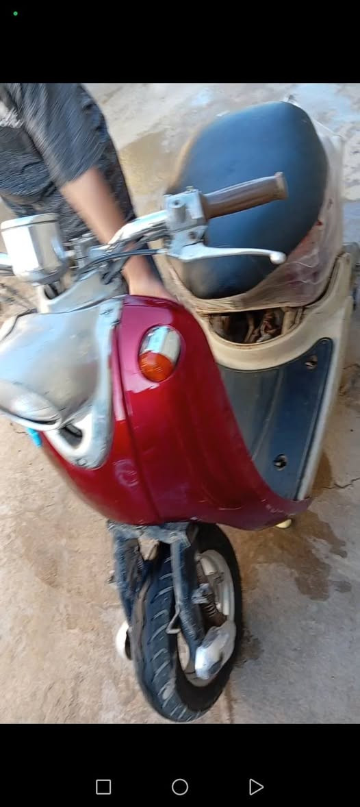 سلام عليكم دراجه كلاسك عبد الحليم
نضيفه وحلوه أوراق كامله سعر 150 وبيه مجال
عنواني بغداد لدوره
رقم *********** واتساب متواجد
