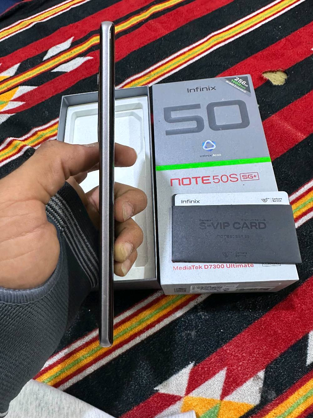 اسلام عليكم جهاز lnfinix NOTE 50S 5G ذاكره 256 عشوائي 16 جهاز نضيف بشكل ما مبدل بي اي شي ستخدام شخصي مال بيت وبي كارت الضمان سنه مكاني البصره الحيانيه رقمي للستفسار *********** بي واتس استقبل مراوس