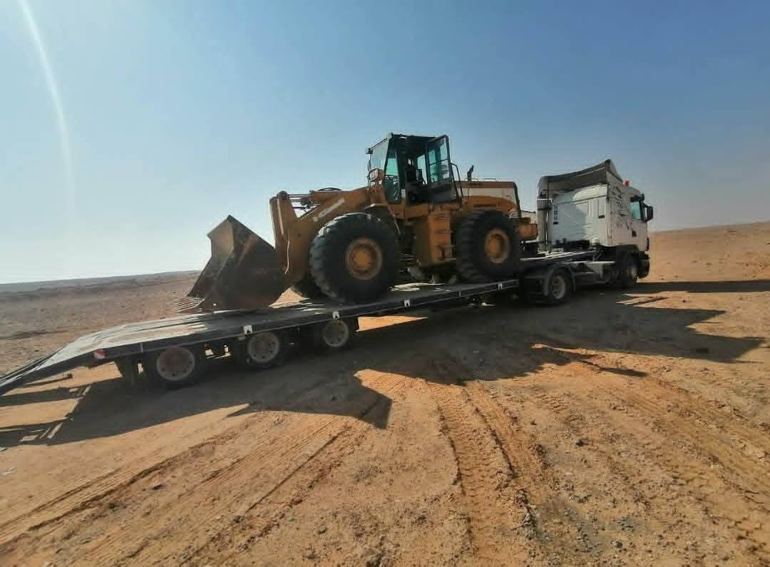 السلام عليكم عربانه لودر لماني وجاهز لشغل 3دنكير جوبلس تايرات 19مكفول وجاهزة مكان ذي  قار شراي يتصل ‏‪0776 055 5414‬‏
