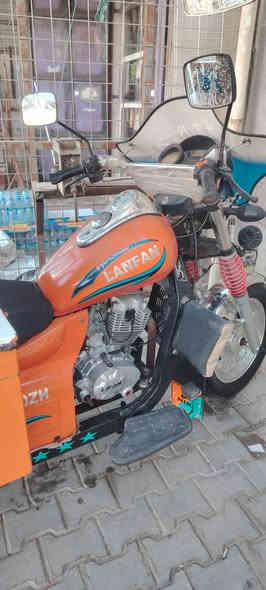 السلام عليكم ستوته ليفان مديل 21 اوراق بسمي من الوكيل  ستوته نضيفه خير من  الله ماناقصها اي شي 
السعر 2700 وبيه مجال 
***********
