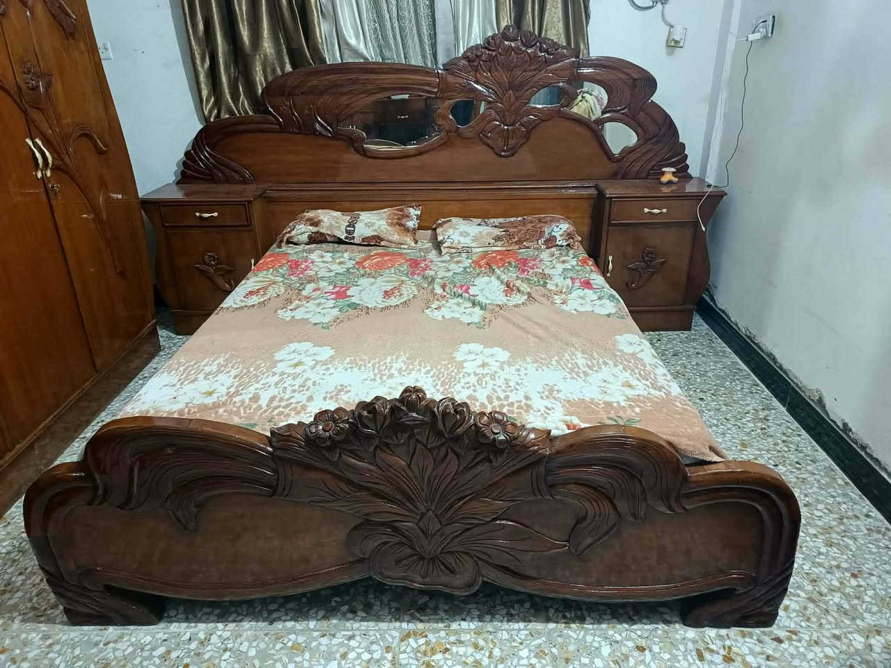 غرفه صاج تسكام الشغل الثكيل للبيع حله اكرمين ***********او***********
