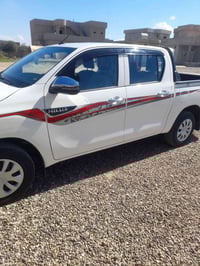 هايلوكس • ٢٠٢٥ • جير عادي