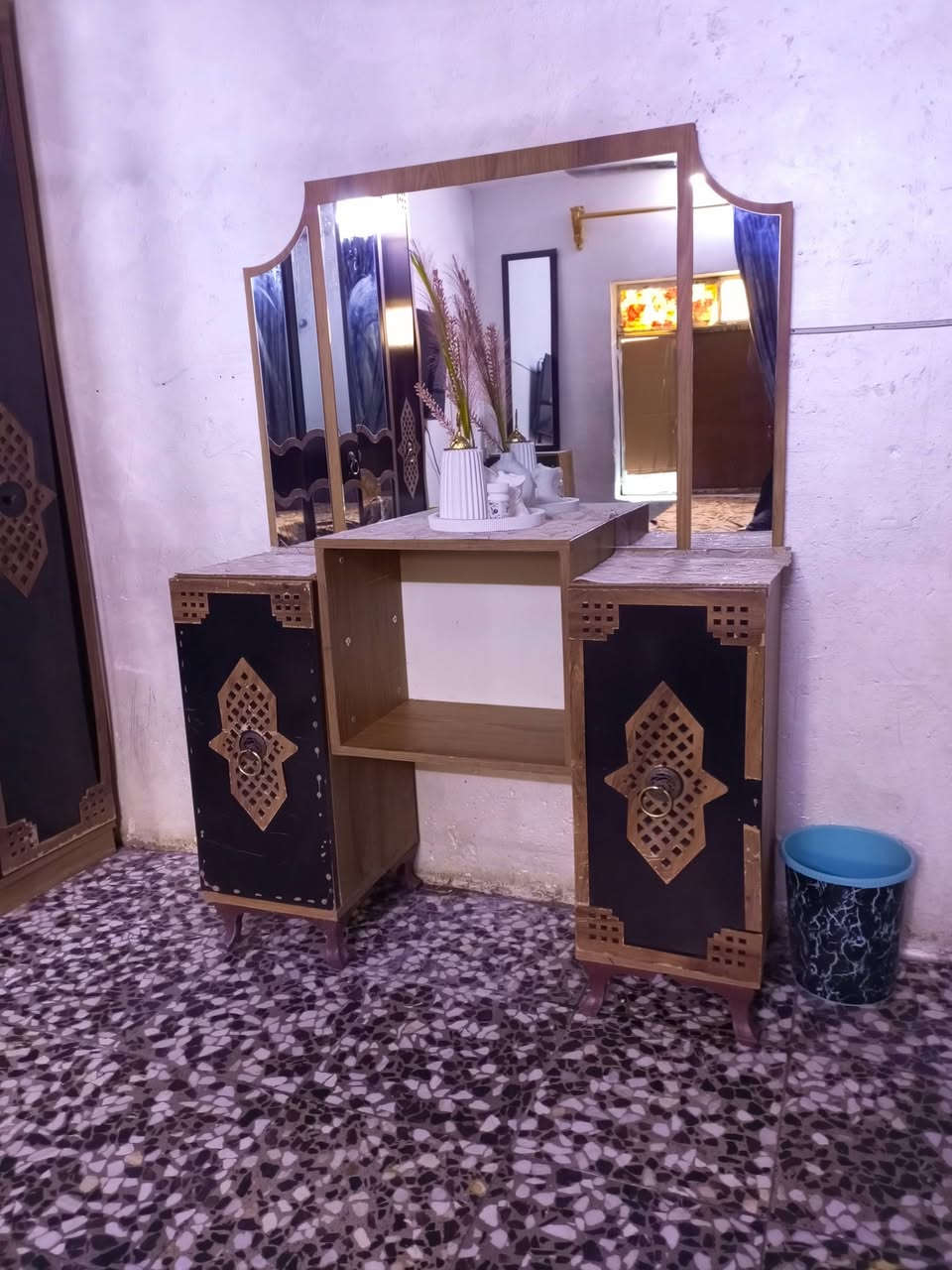 غرفة تركية مستعملة 7قطع نضيفة للبيع سعرها 250 الف 
للتواصل ***********
