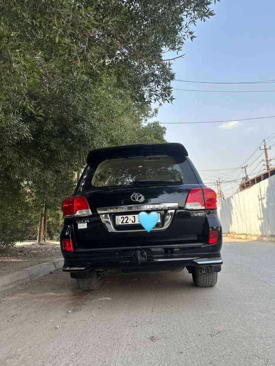 السلام عليكم
لاندكروز  GXR شركة sas فول
موديل 2014
ماشيه 175 كيلو متر
6 سلندر
بيه ربع جاملغ امامي ايمن صبغ
شويه جراد بالبنيد والقماره
رقم اربيل تحويل مباشر راعيه بغداد او وكاله 
السعر 353 ورقه وبيه قليل
المكان بغداد - البلديات
***********
