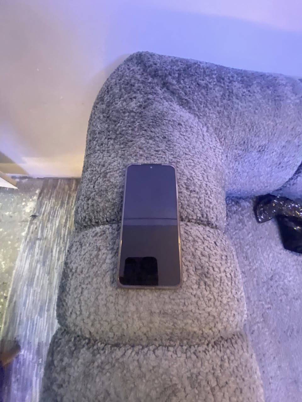 سلام عليكم ريملي جهاز يخبل ذاكره 128بعد جديد كارتونه موجوده مراوس بأيباد او شعندك نزل مكان وزيريه وره مول قاهره


**إذا كنت صاحب هذا الإعلان وتريد حذفه لأي سبب، رجاءا أرسل رسالة إلى الدعم الفني**