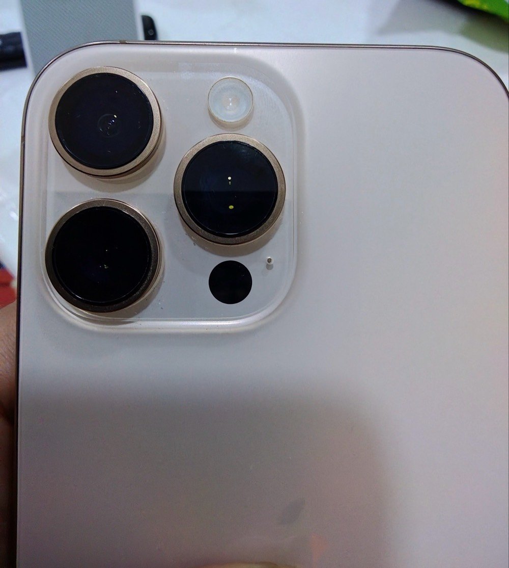 ايفون 16 برو ماكس
جهاز ضمان ماستر نضافته 100‎%‎
بطاريته 92
شاحنته وكامل ملحقاته وياه
للتواصل ***********