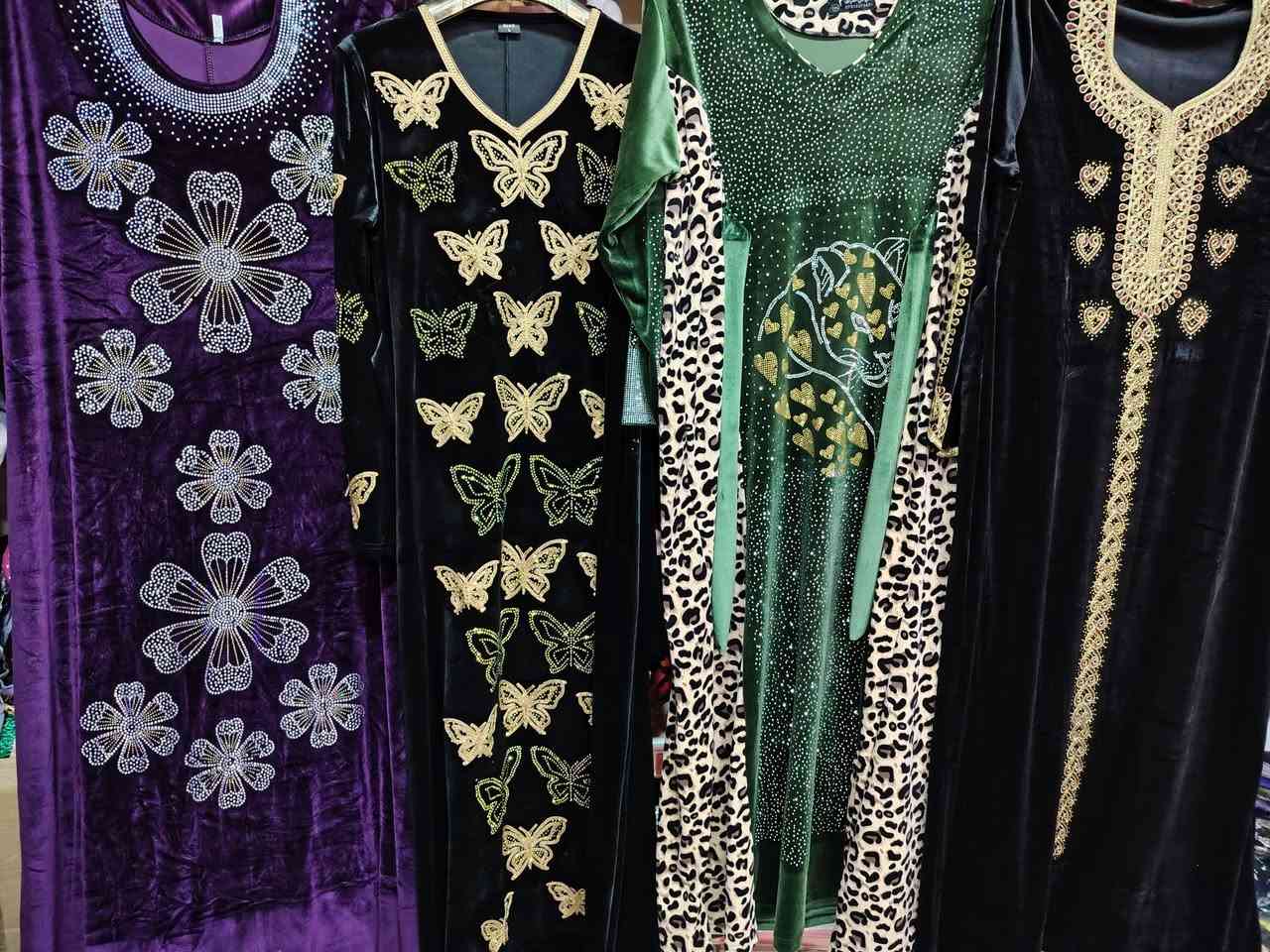 بسم الله والصلاة والسلام على رسول الله بمناسبه راس السنه وفرنه الكم  موديلات روعه واسعار مناسبه جداا زورونا تنورونا وحياكم الله عنوان كركوك حزيران سايدين مول النخيل قرب صالون رشا محلات ابوسجاد تواصل *********** واتساب
