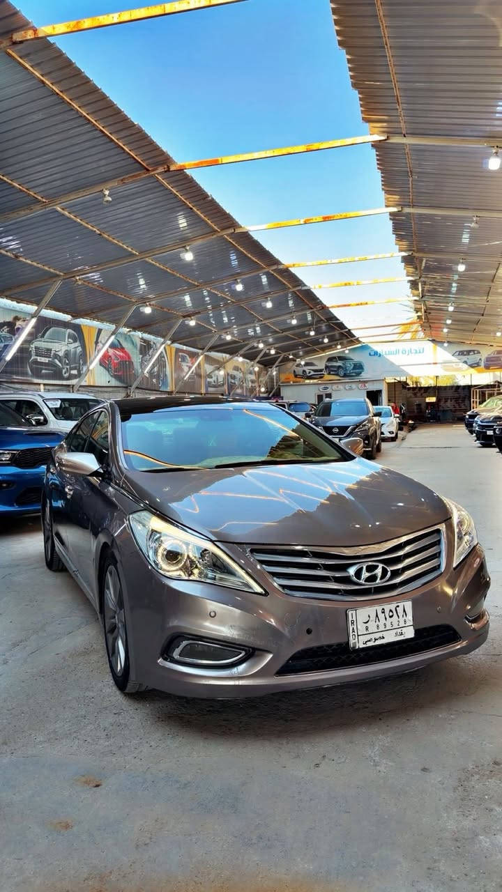 سلام عليكم
أزيرا 2013

فووول

بانوراما 

بصمه وتشغيل عن بعد 

شاشه وكامره خلفيه 

ماشية 110

تحكمات ستيرن 

كشنات جلد 

كشنات كهرباء 

كشنات تدفئه تبريد 

قطعتين تبريد 

مكينة 3300

بك لايت لد 

لد امامي 

سعر 97 قفل قفل 

السيارة بيها 4 قطع صبغ بدون ضربه فقط شخوط حادث امريكا فقط بنيد 

عنواني كاظمية 

***********
