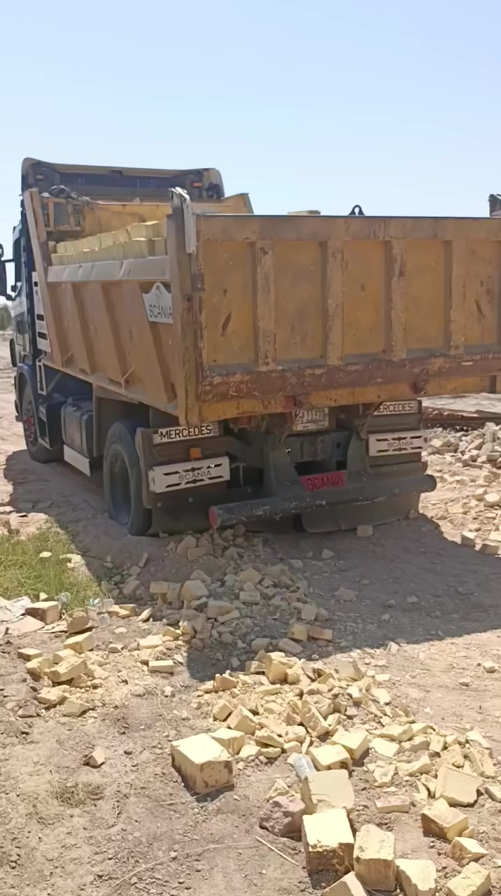 طابوك الصلاح درجه اولى الون وقالب واحده وشرط زياده بيه التك 4250طابوكه واهاذه رقمي
***********
