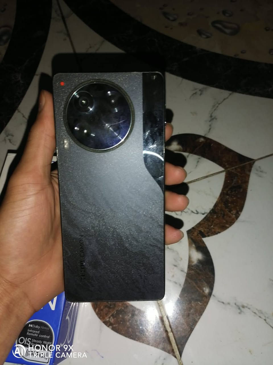 تكنو كامون 30
بطاريه 5000 ذاكره 256+16
جهاز جديد صالي فتره من شتريته كامل ملحقاته شاحنه كفر كارتون بعده بلزكه مال شركه جهاز ع الفحص تاخذه كله شغال وجديد 
سعر/.  (( 175 )) بي مجال قليل 
مكاني بصره ياسين خريبط 
الرقم// ***********
