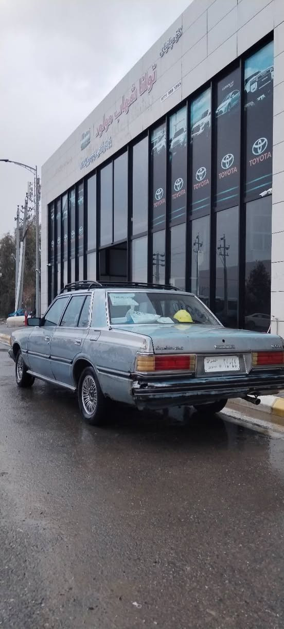 بەناوی خوا: سوپەر  مۆدیل 82 رەقم ئەسلیە   هیچ لێدراویەۆی پێوەنیە چوار تایەی ویلی لۆکی لەژێرە جام کارەبایە  گێر و مەکینە و ئەکسل بەشەرت هەموو گیانی ئیش ئەکات  .
سعر 27 
رقم موبایل :*********** . *********** شربازهير, السليمانية
