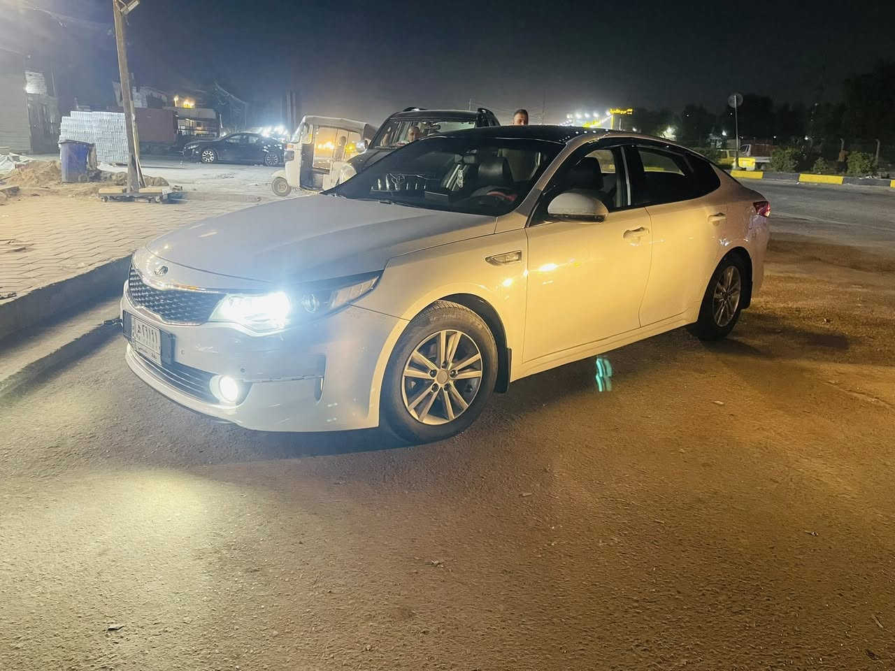 كيه اوبتمه موديل   2016  بيع مستعجل سياره نضيفه خير من لله  سعر خاص بيك خير ودلل  
متواجد عل وتساب او عل خط 
***********
$$$$$$
❔❔❔
