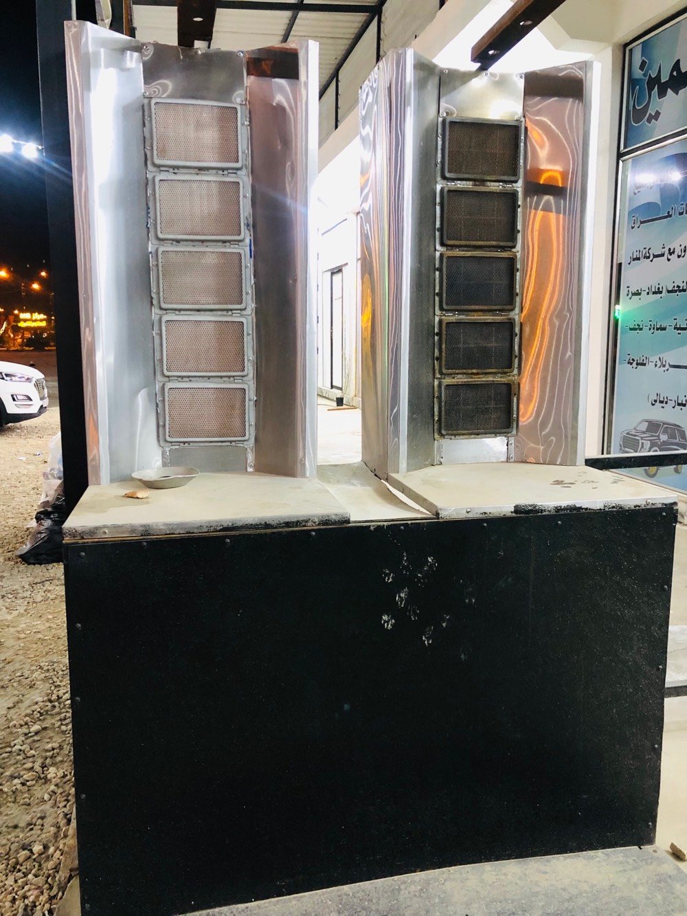 مطعم الركن الفاخر للبيع جاهز للعمل وكان يعمل والان متوقف عن العمل بسبب عدم تفرغ صاحب المطعم للاستفسار الاتصال ع ***********