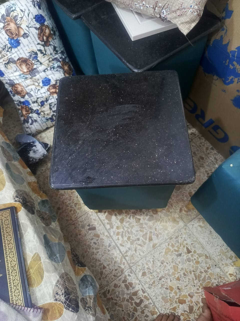 سلام عليكم عندي طبلات نوع مرمر  للبيع اربع طبلات تواصل وتساب‏‪***********‬‏ مكاني نجف
